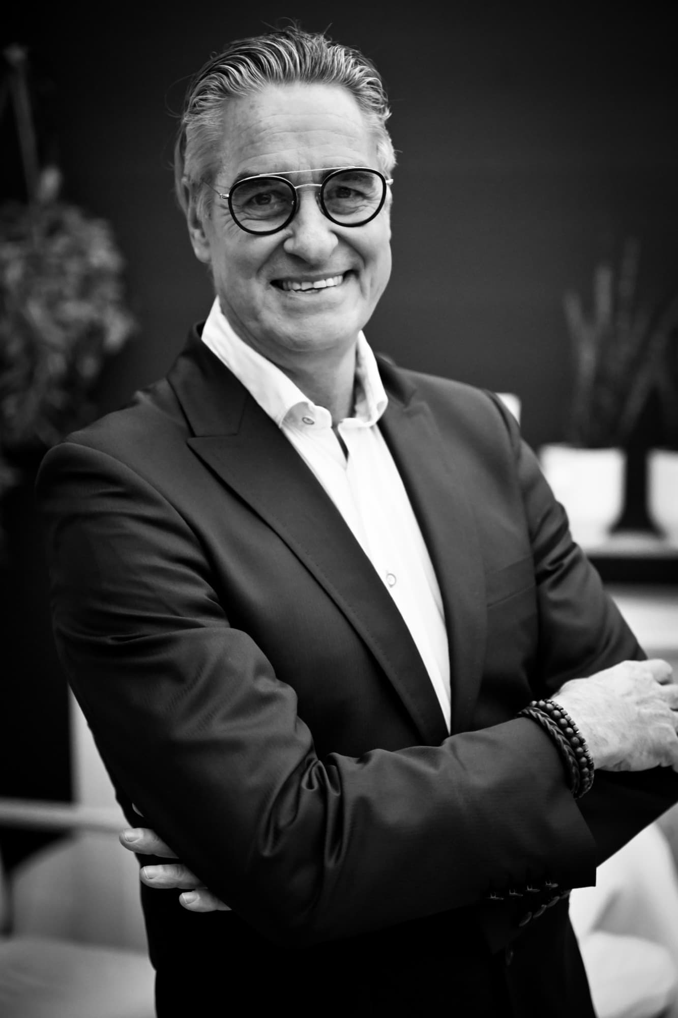 Black-and-white portrait of Louis Baerts