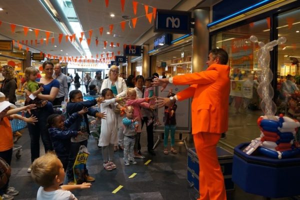 Louis Baerts - BalloonMagic mobiel 6 Louis Baerts - BalloonMagic mobiel 6