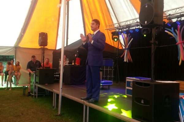 Louis Baerts - BalloonMagic show 1 Louis Baerts - BalloonMagic show 1