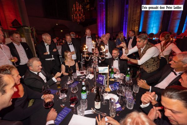 Louis Baerts - Close-up Magic 30-09-22 - Peter Lodder 1.1 weddingmagic