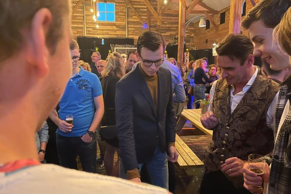 Louis Baerts - TableMagic 1 - 30-10-2021 Louis Baerts - TableMagic 1 - 30-10-2021