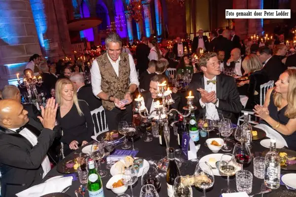 Louis Baerts - Close-up Magic 30-09-22 - Peter Lodder 2.2 Louis Baerts - Close-up Magic 30-09-22 - Peter Lodder 2.2