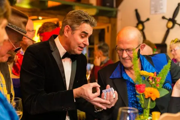 Louis Baerts - Close up magic 2 Louis Baerts - Close up magic 2