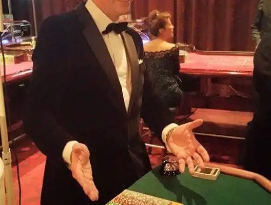 Louis Baerts - CasinoMagic on the Move Casino 2019 Casino magic met Goochelaar